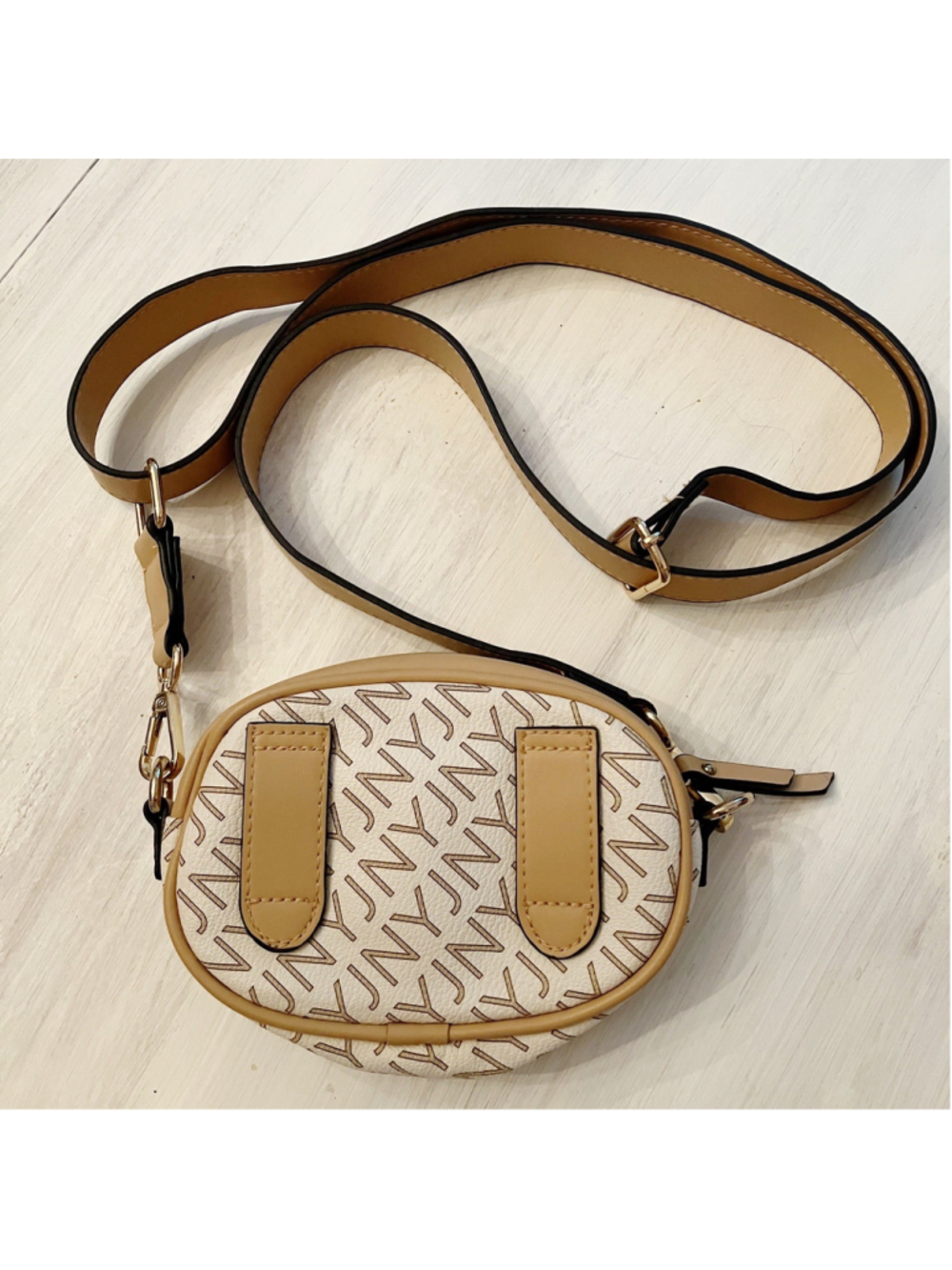 JONES NEW YORK Signature LOGO Oval Crossbody / Waist Belt Bag Bone Tan Adj Strap - Picture 6 of 8